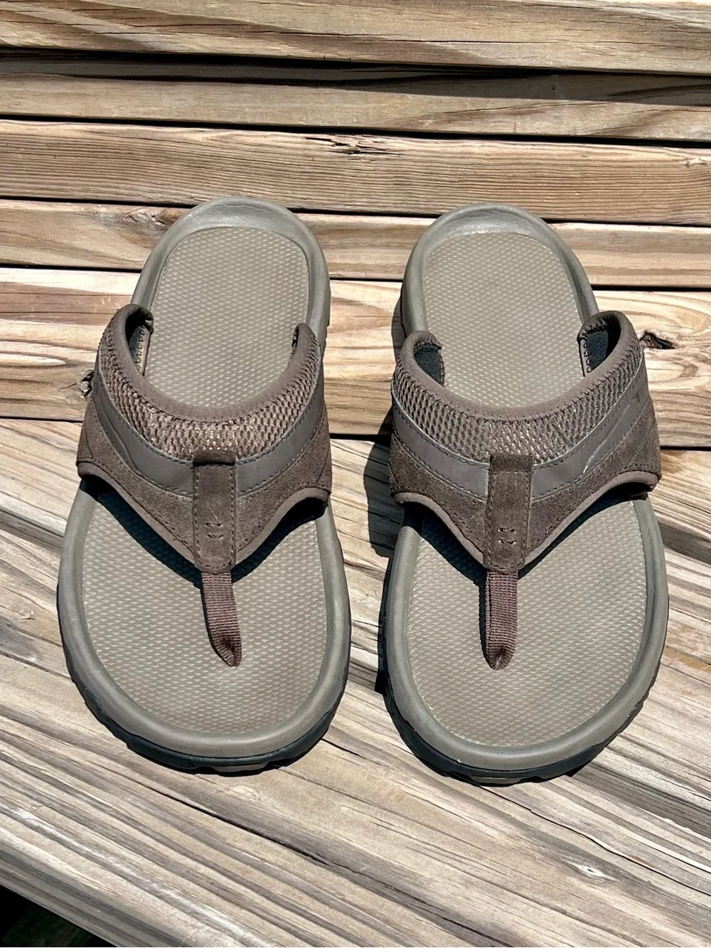 •Teva Sz 12 Pajaro Brown Suede Thong Sandals! EUC!